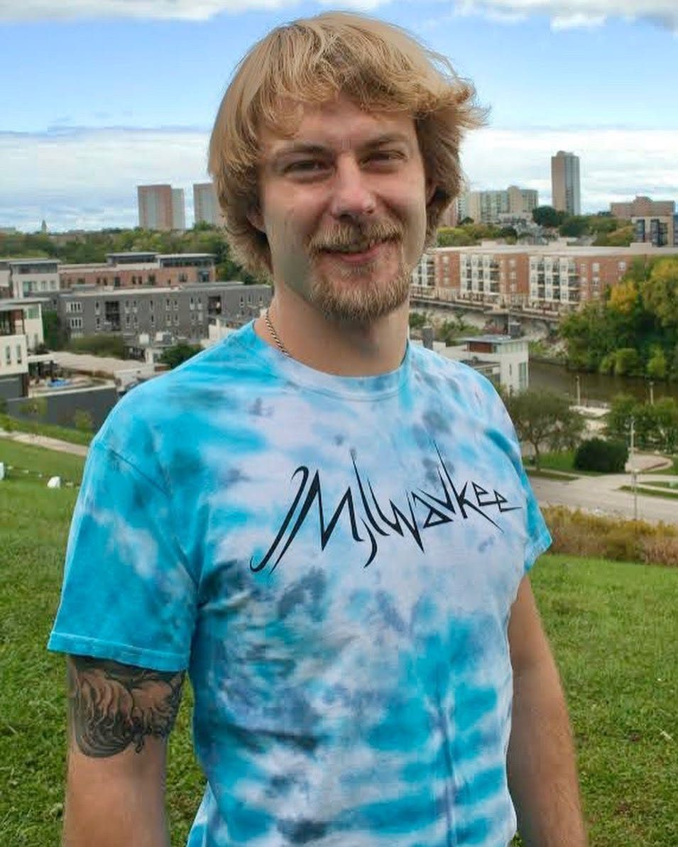 T-shirt designs (SOLD OUT)